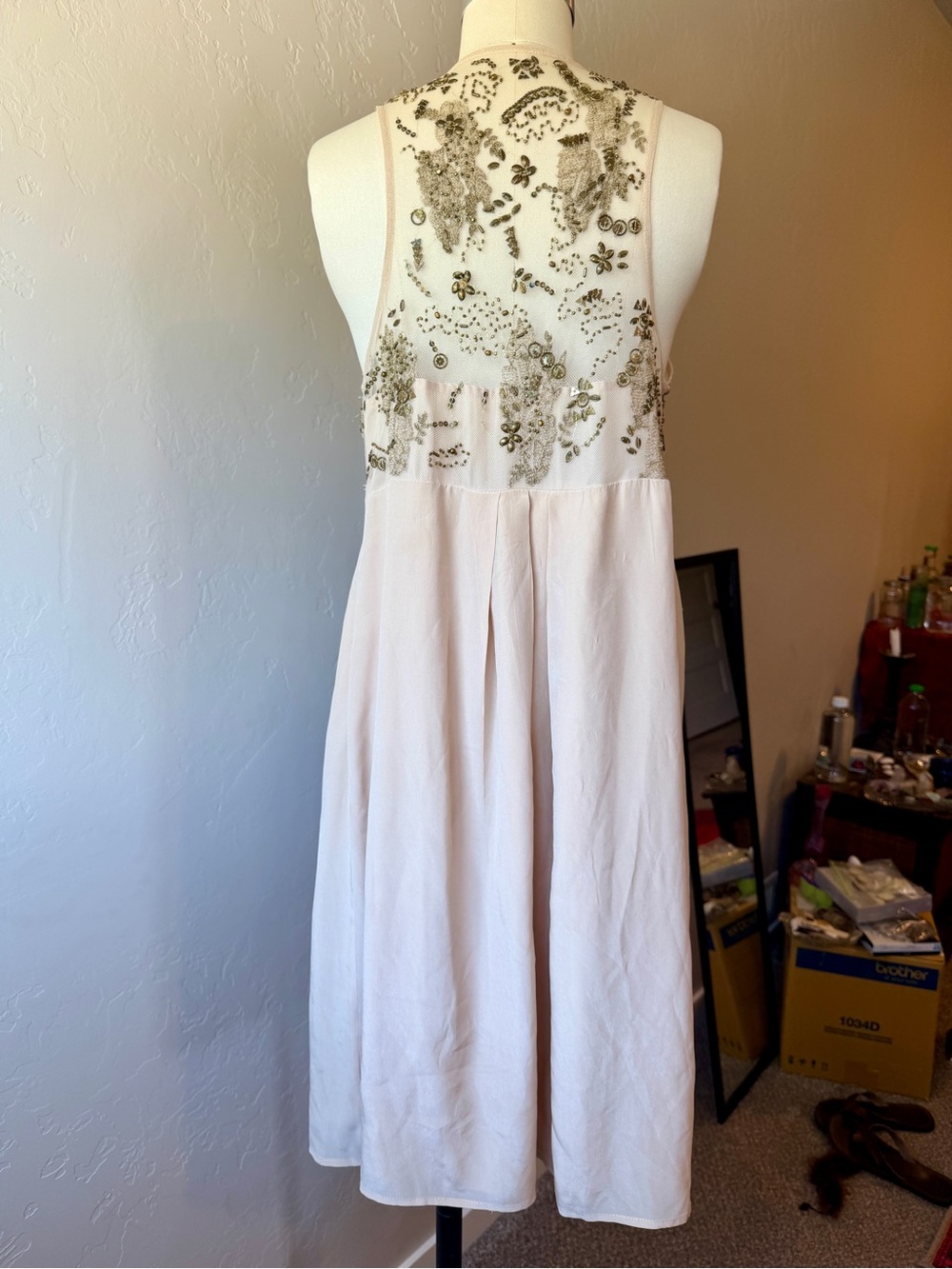 Anthropologie Lil Flickering Silk Beaded Babydoll Style Dress - Large - Picture 4 of 12